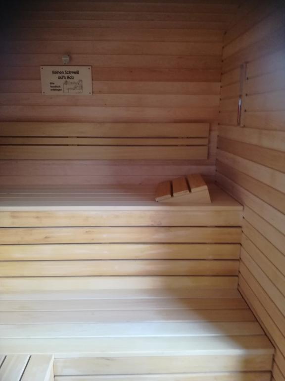 Ferienhaus "Kleiner Onkel" Honerath Esterno foto